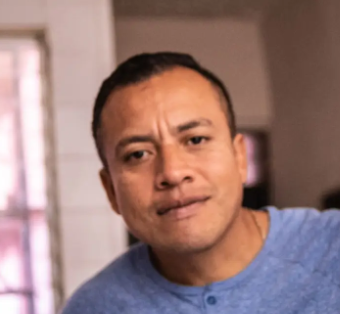 Carlos R.